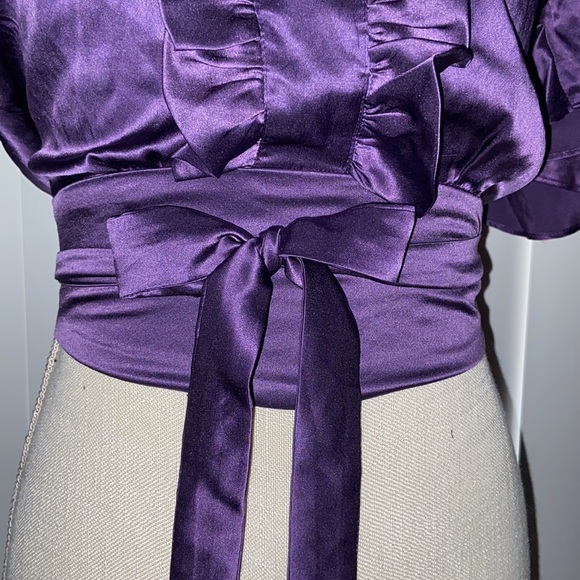 🔴   4/$20.  Vintage-ish Built by Wendy silk blouse - Picture 6 of 11